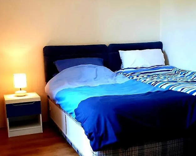 L' Anpeg, Dans Le Cotentin Jusqu'a 8 Personnes *